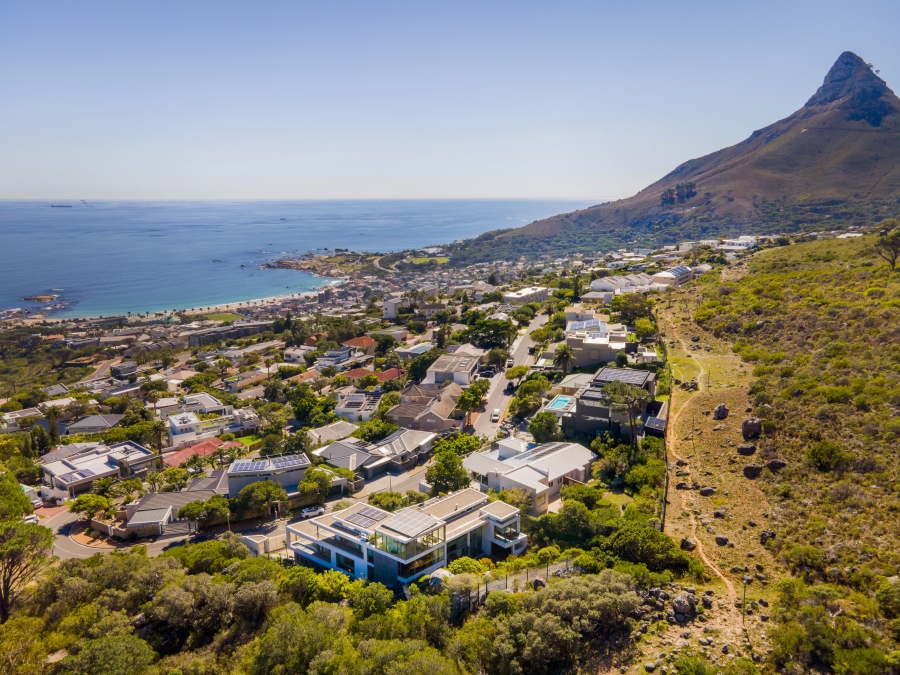 5 Bedroom Property for Sale in Camps Bay Western Cape